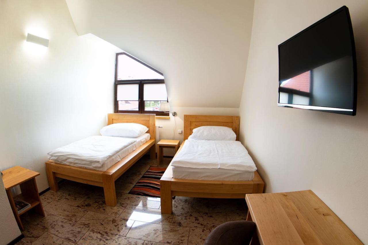 Hotel Sluneční dvůr Brno Exterior foto